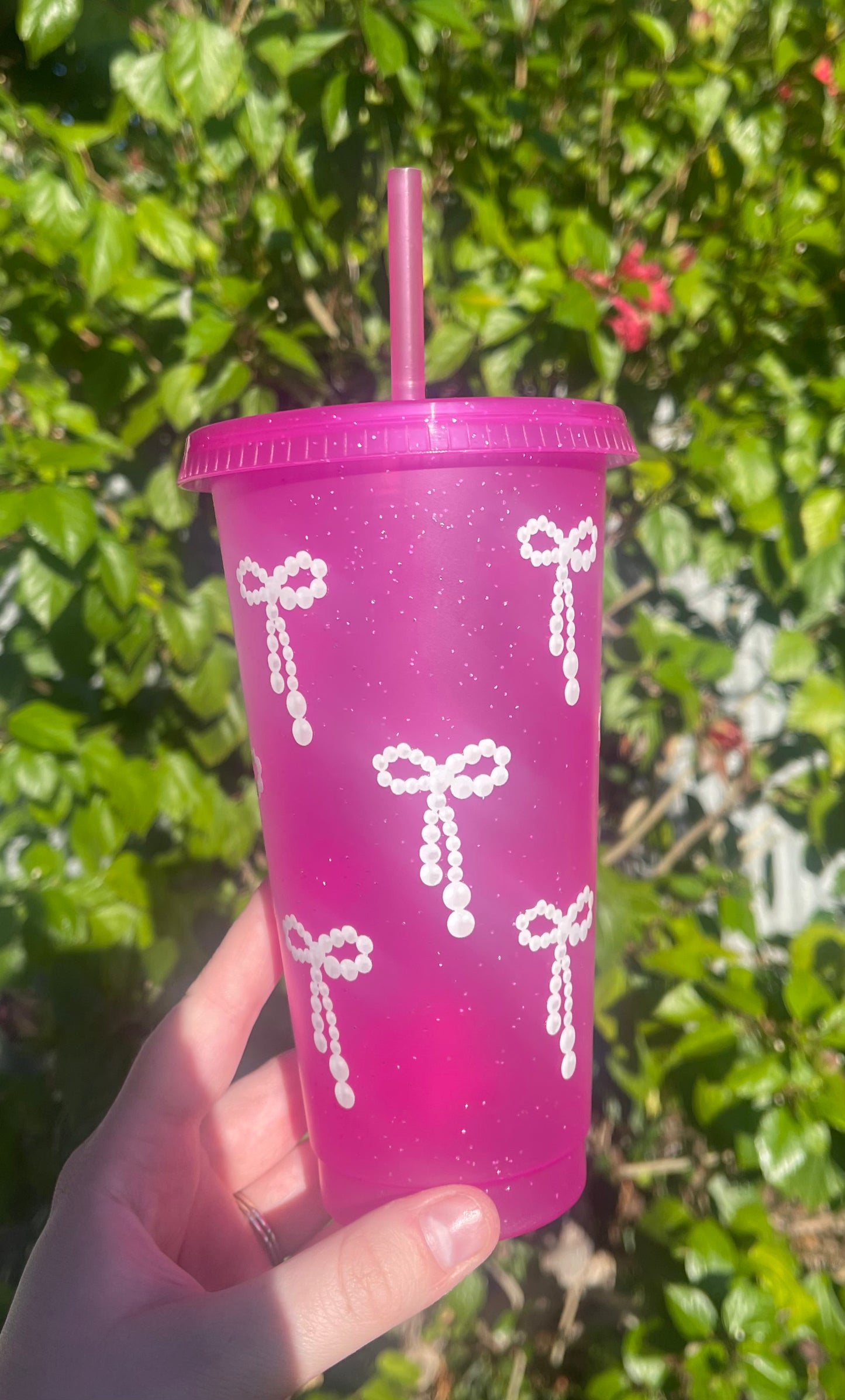 Pink Pearl Bow Cold Cup